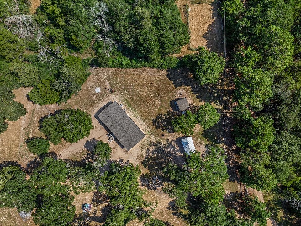 1st image of 1047 Jim Bob Ln