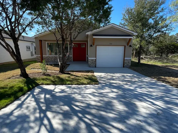746 Pine Lane, Cottonwood Shores, TX 78657