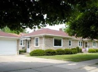 1425 N Irwin Ave, Green Bay, WI 54302