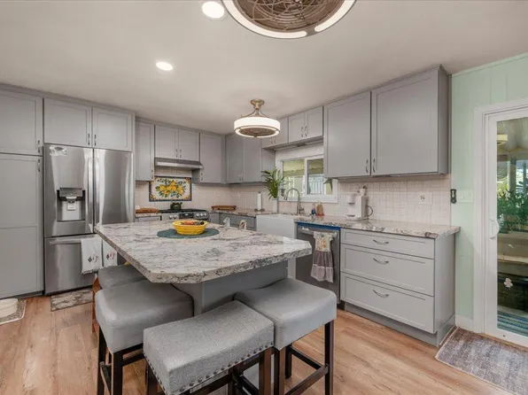 339 N Frankwood Ave Spc 29, Sanger, CA 93657