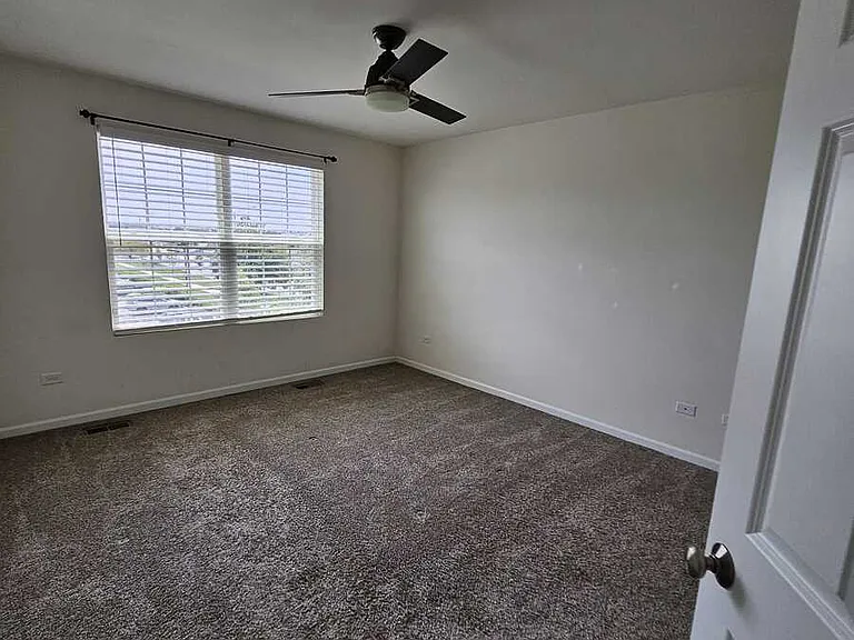 1921 Continental Ave — Photo 7