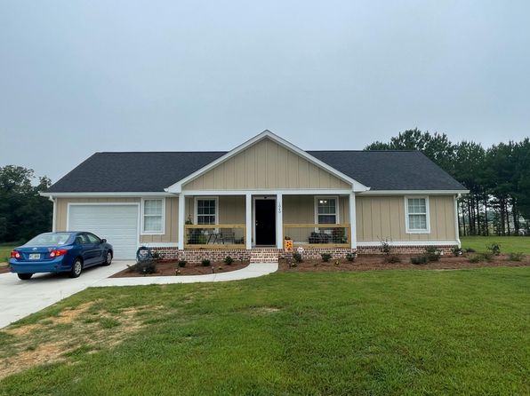 1040 Hailey Dr