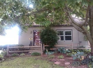 411 E 19th St S, Newton, IA 50208