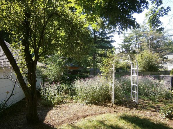 49 Munroe St, Belmont, MA 02478
