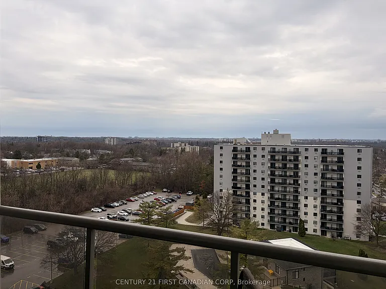 353 Commissioners Rd W #915 — Photo 7