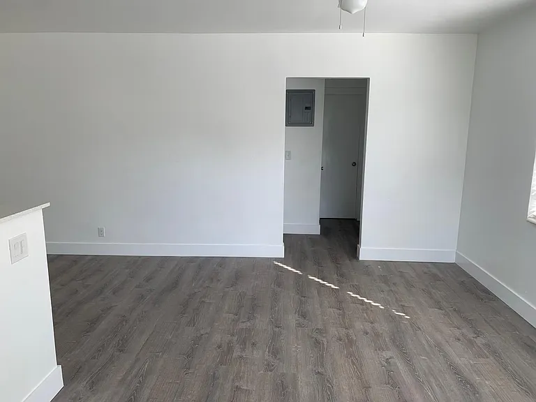 2436 Van Buren St — Photo 7