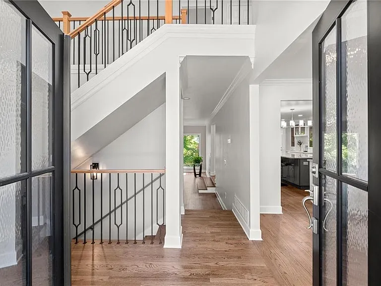 459 Atlanta Country Club Dr SE — Photo 4