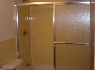 27 Sterry St APT 6, Pawtucket, RI 02860