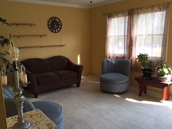 5th image of 1016 S Parkview Cir
