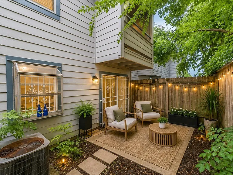 5917 Fairdale Ln #10 — Photo 42