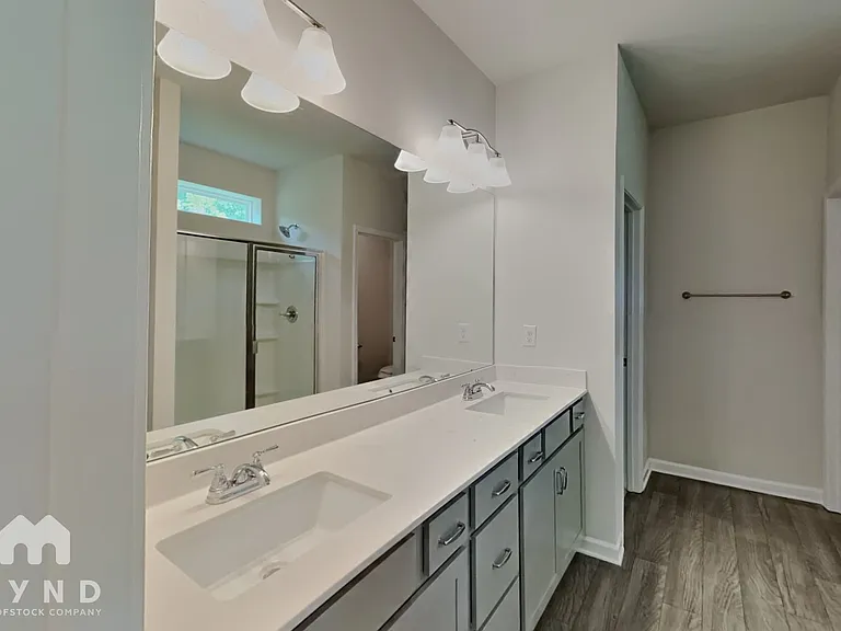 7130 Amberhouse Dr — Photo 7