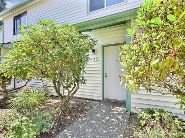 1926 SW 318th Place #12b, Federal Way, WA 98023