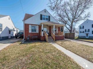 638 Maple Blvd, Monroe, MI 48162