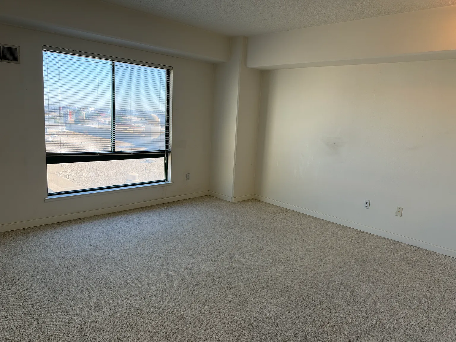 1 bed, $2,300 — Photo 1