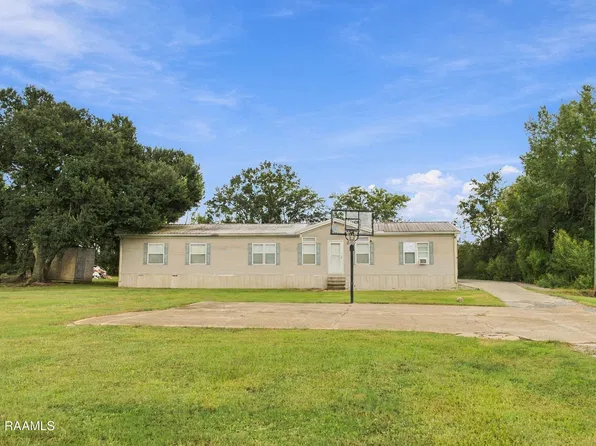 1227 Cypress Island Hwy, Saint Martinville, LA 70582