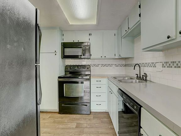 3rd image of 305 E Croslin St APT 112
