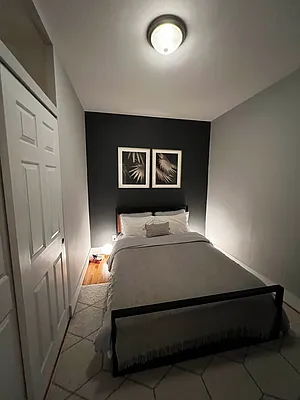 Rented by Salon Realty Corp | media 5