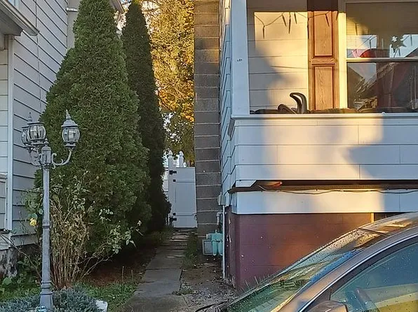 54 Chester St, Wilkes Barre, PA 18705