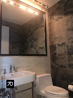 Rented by R New York | media 35