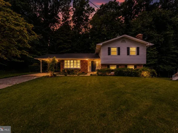 5112 Althea Dr, Annandale, VA 22003