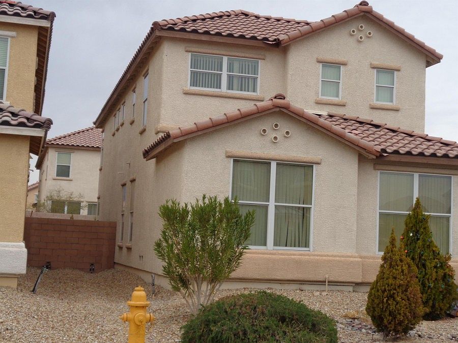 2nd image of 2808 Aspen Club Ave