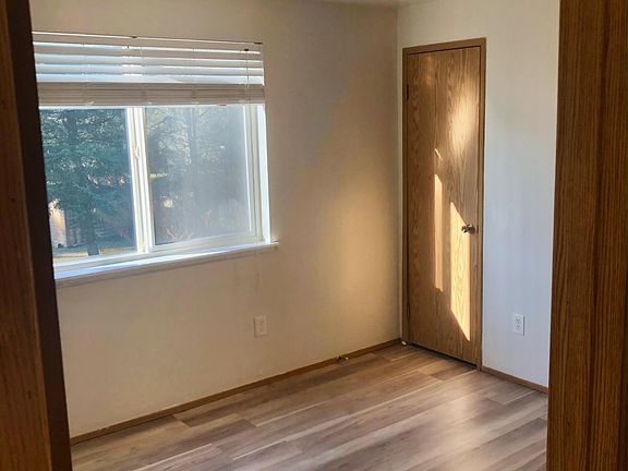 5th image of 7415 156th St E #7415