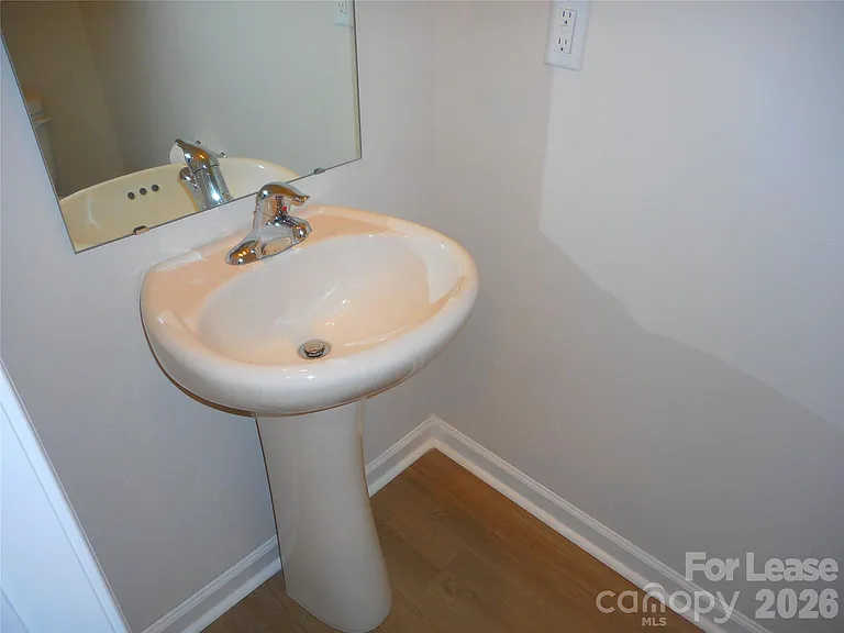 2329 Transatlantic Ave — Photo 11