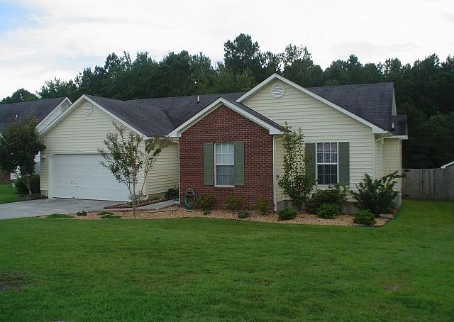 121 Yellowwood Drive