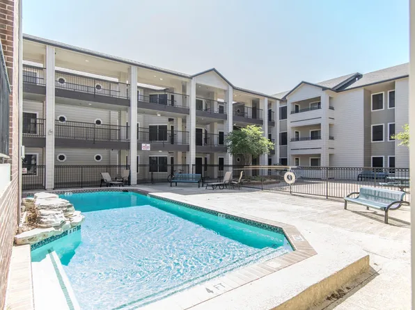 501 W 26th St APT 117, Austin, TX 78705