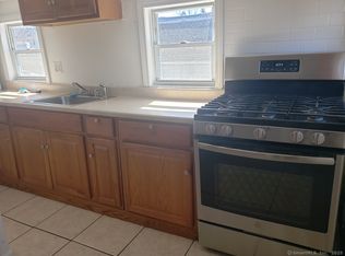 1606 Baldwin St, Waterbury, CT 06706