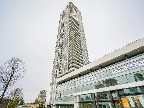 10750 135a St #1802, Surrey, BC V3T 4C9