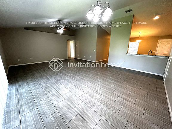 3rd image of 1523 Yeomans Path