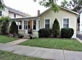 438 Avon St, Aurora, IL 60505