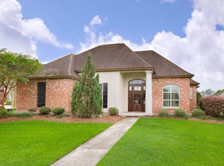 15204 Oak View Ln, Baton Rouge, LA 70817