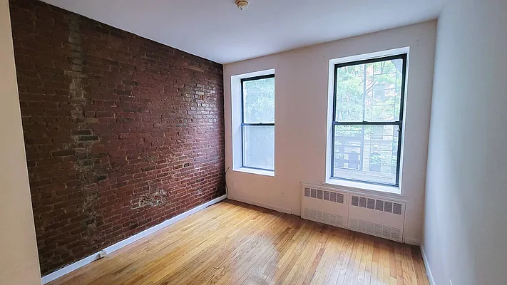 Rented by MAPT Residential LLC | media 15