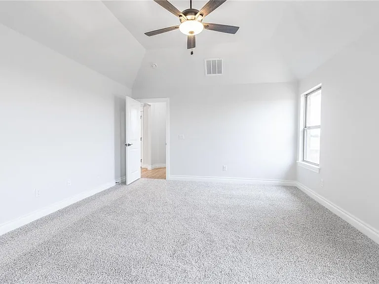 2309 NW 171st St — Photo 11