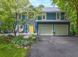 530 Stoneledge Dr, Roanoke, VA 24019