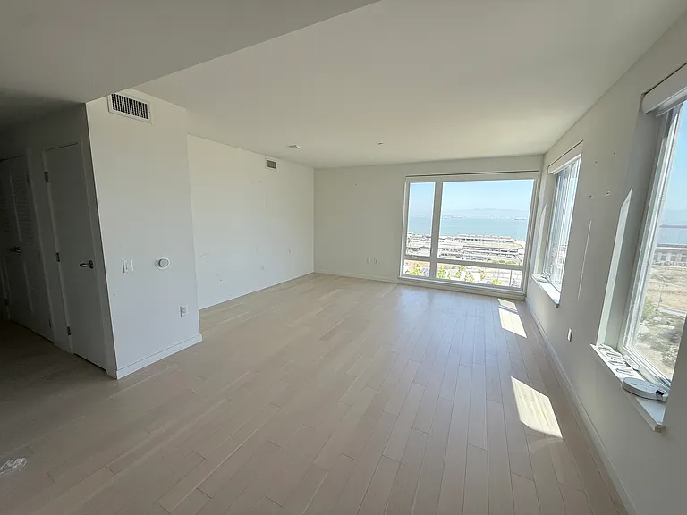 52 Innes Ct #302 — Photo 2