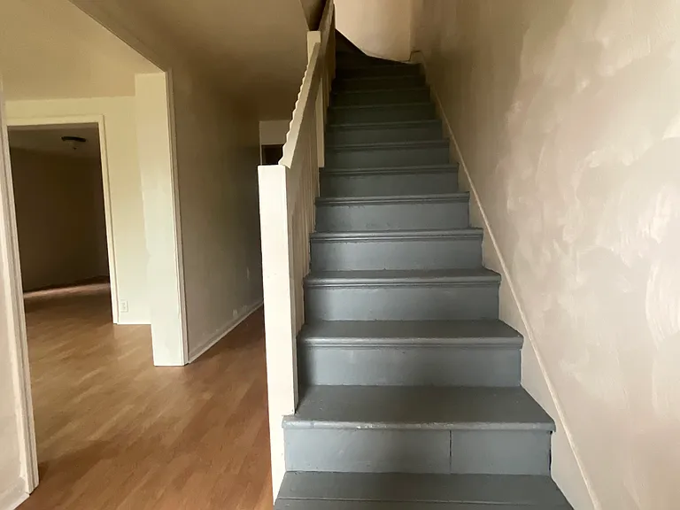 626 Airbrake Ave — Photo 2