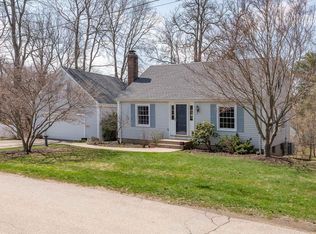 2 Little River Rd, Exeter, NH 03833