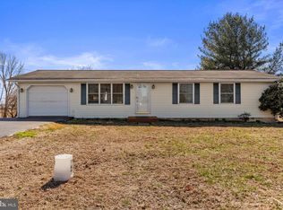 430 Fairview Rd, Manheim, PA 17545