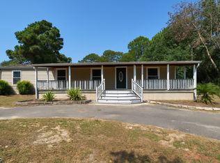 2423 Frontera St, Navarre, FL 32566