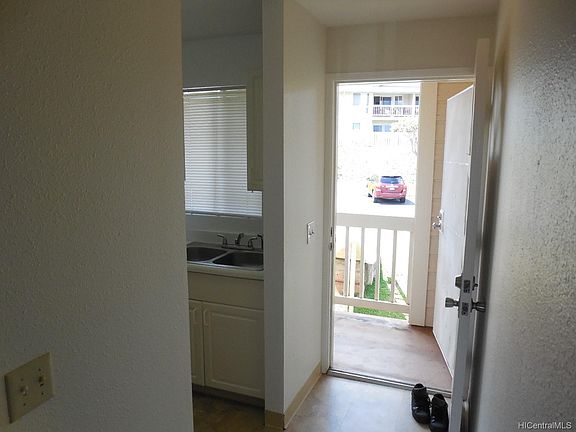 3rd image of 92-1171 Palahia St APT G205