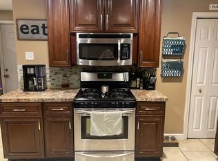 337 Glenhurst Rd, Tonawanda, NY 14150