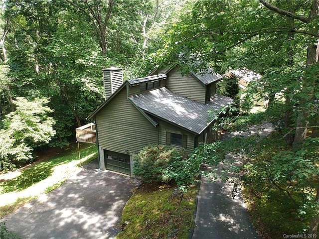 1st image of 25 Oakwood Rd