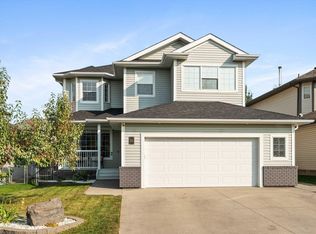 26 Linkside Way, Spruce Grove, AB T7X 4L5