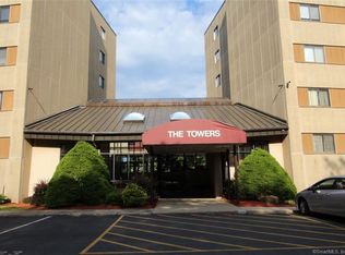 9 Putter Dr #109, Wallingford, CT 06492