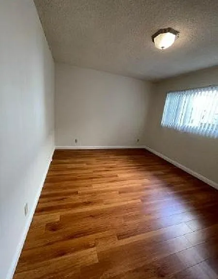 1607 N Harvard Blvd #2 — Photo 8