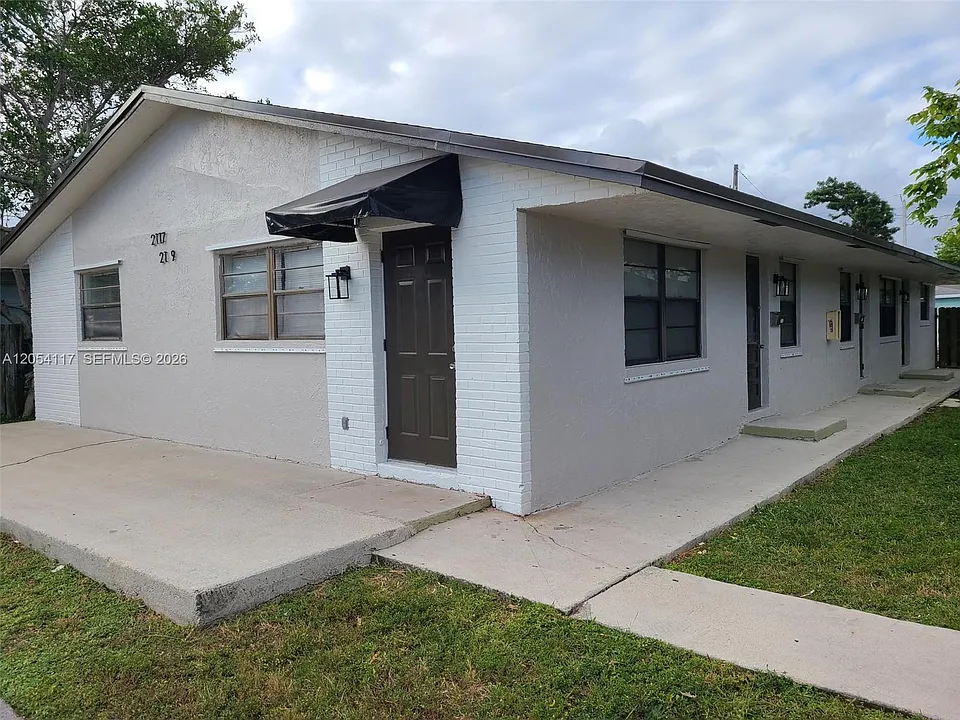 2117 Liberty St #CENTER