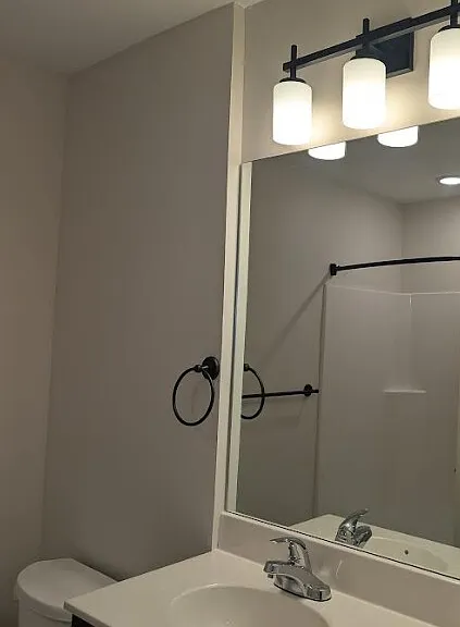 110 Hansbrough Pl — Photo 8